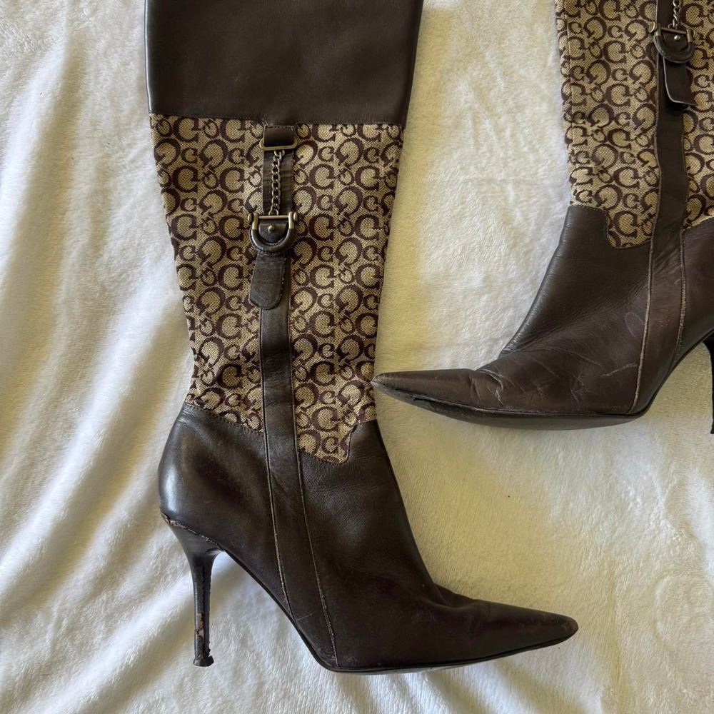 Y2K vintage Guess buckle leather monogram stiletto heeled boots‎ - Picture 2 of 8